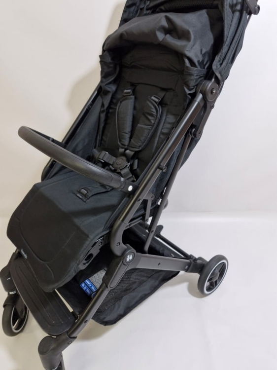 hauck wózek spacerowy Travel N Care dla dzieci ładowność do 25 kg lekka kompaktowa używany