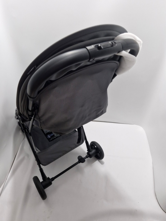 Chicco Urbino Wózek 0+ miesięcy - 22 Kg Lekki Wózek Spacerowy