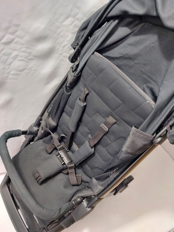 CHICCO WE wózek spacerowy mały LEKKI DO 22 KG używany