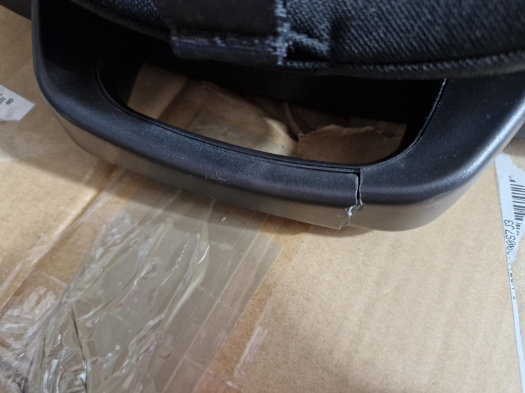 MAXI COSI Nomad 9-18 kg Fotelik samochodowy kompaktowy turystyczny składany do samolotu używany