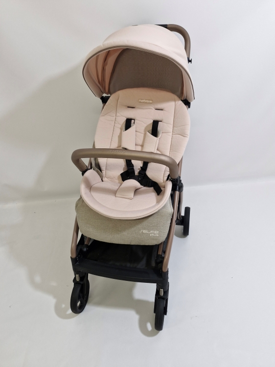 Peg Perego Selfie Plus - lekki wózek spacerowy Mon Amour do 22 kg używany
