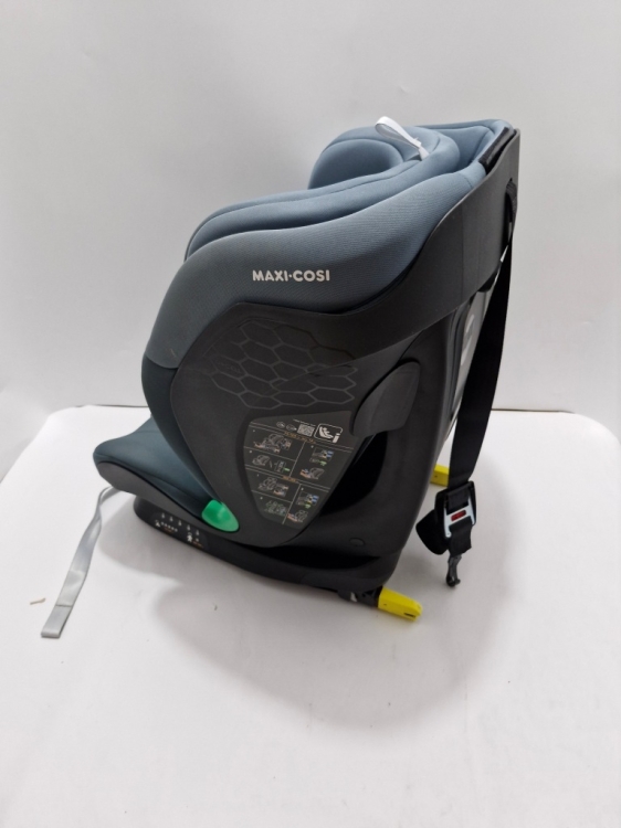 Maxi Cosi Titan S i-Size fotelik samochodowy 9-36 kg używany
