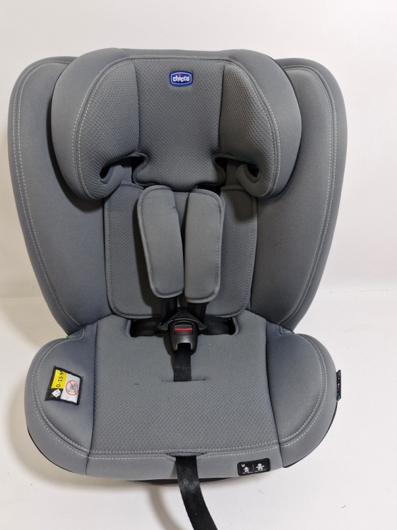 Używany Chicco Fotelik samochodowy Mokita I-Size  ISOFIX od 76 do 150 cm
