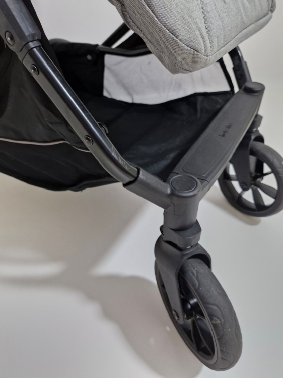 Inglesina Zenit wózek spacerowy do 22 kg używany