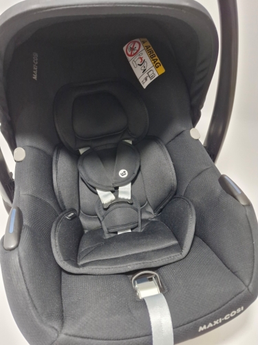 Maxi-Cosi CabrioFix i-Size - fotelik samochodowy dla niemowląt 45 - 75 cm 0 - 12 kg używany