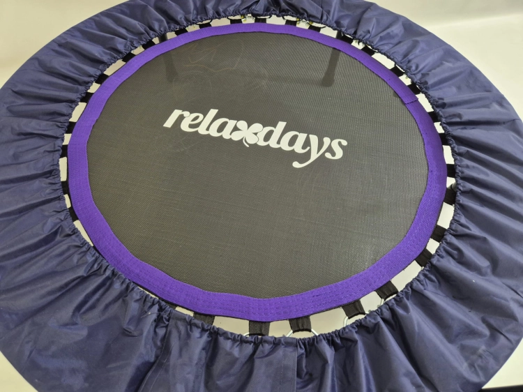 OUTLET Relaxdays Składana trampolina z uchwytem 113 x 102 x 102 do 120 kg