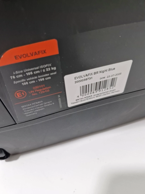 OUTLET Britax Romer Fotelik samochodowy 76-150 cm (i-Size) EVOLVAFIX  9-36 isofix