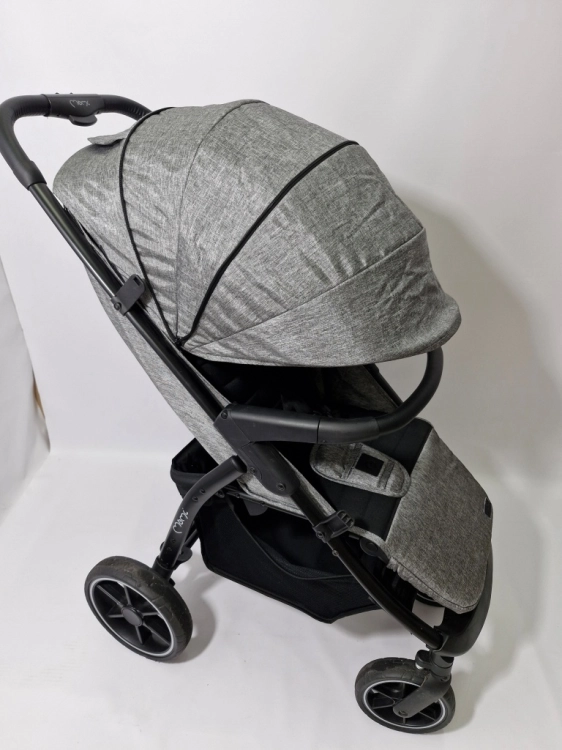 Używany MoMi MIYA EVA wózek spacerowy do 22 kg