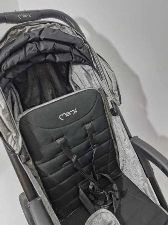 Używany MoMi MIYA EVA wózek spacerowy do 22 kg