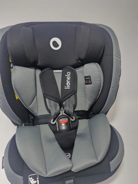 Używany Lionelo  Fotelik samochodowy Aart i size RWF 0-36 kg 40 - 150 cm