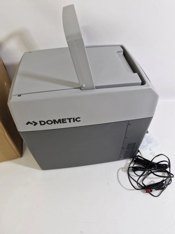 Dometic 9600000463 TropiCool TC 21 przenośna lodówka termoelektryczna, 20 litrów, 12/24 V