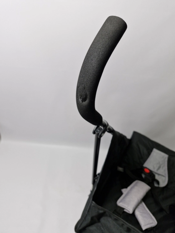 Outlet Kikkaboo, wózek spacerowy do 22 kg typ parasolka ekspozycja