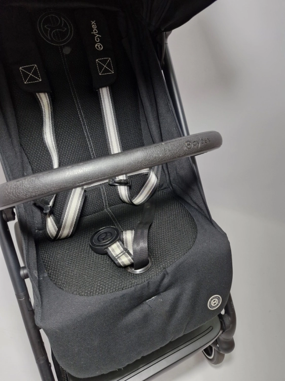 Używany Cybex Beezy Wózek Spacerowy do 22 kg lekki kompaktowy
