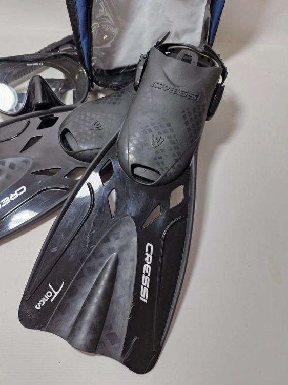 Używany CRESSI Musa Explorer Set Black L/XL - zestaw do nurkowania
