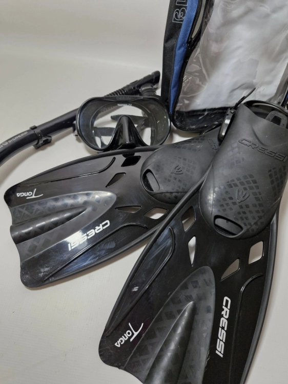 Używany CRESSI Musa Explorer Set Black L/XL - zestaw do nurkowania