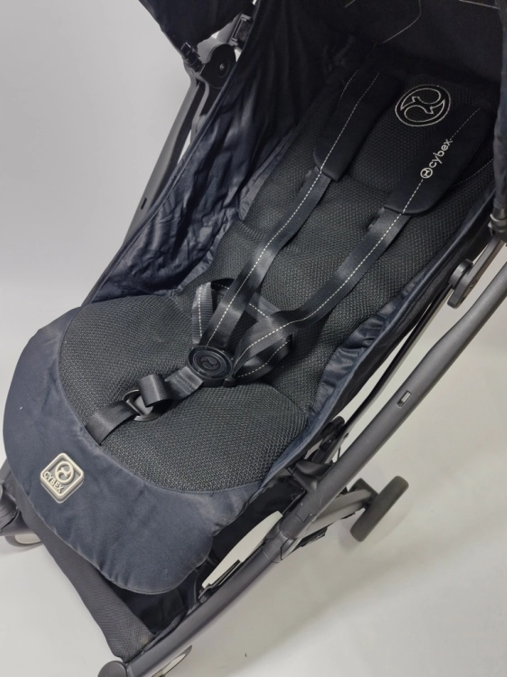 Używany Cybex LIBELLE 2.0 wózek spacerowy do 22 kg kompaktowy mały lekki