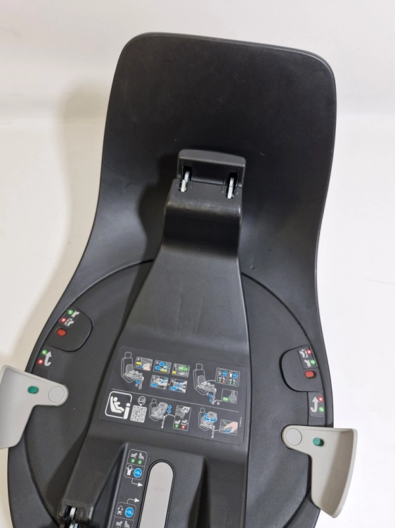 Outlet Maxi Cosi FAMILYFIX 360 - obrotowa baza isofix ekspozycja
