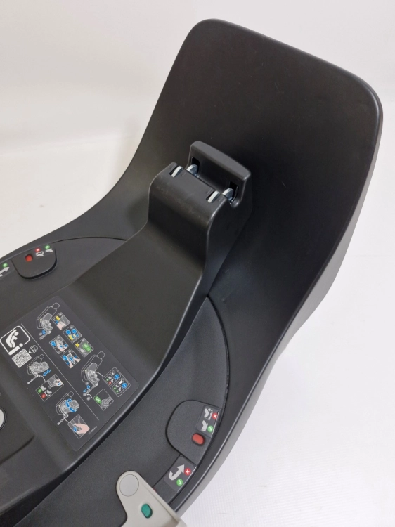 Outlet Maxi Cosi FAMILYFIX 360 - obrotowa baza isofix ekspozycja
