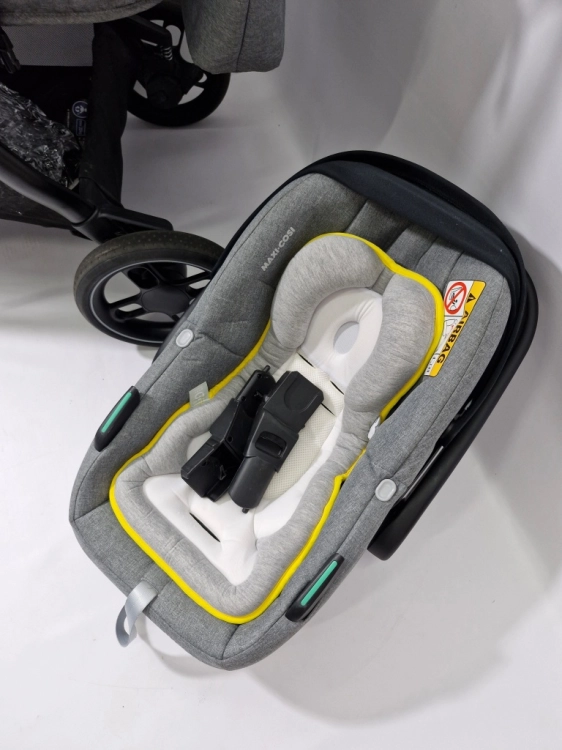 Używany Maxi Cosi Zelia S 3w1 wózek spacerowy gondola używany