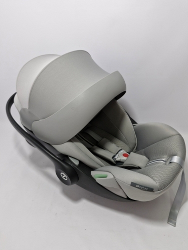 Używany CYBEX Gold fotelik samochodowy Cloud G i-Size Plus 40 - 87 cm  do 13 kg