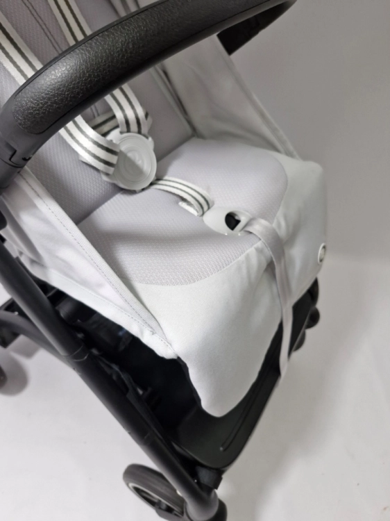 Używany Cybex Beezy 2.0 Wózek Spacerowy do 22kg Fog Grey