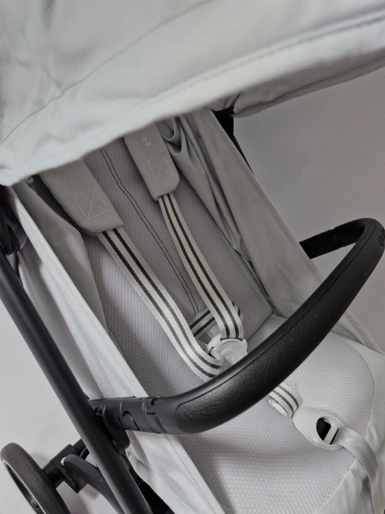 Używany Cybex Beezy 2.0 Wózek Spacerowy do 22kg Fog Grey