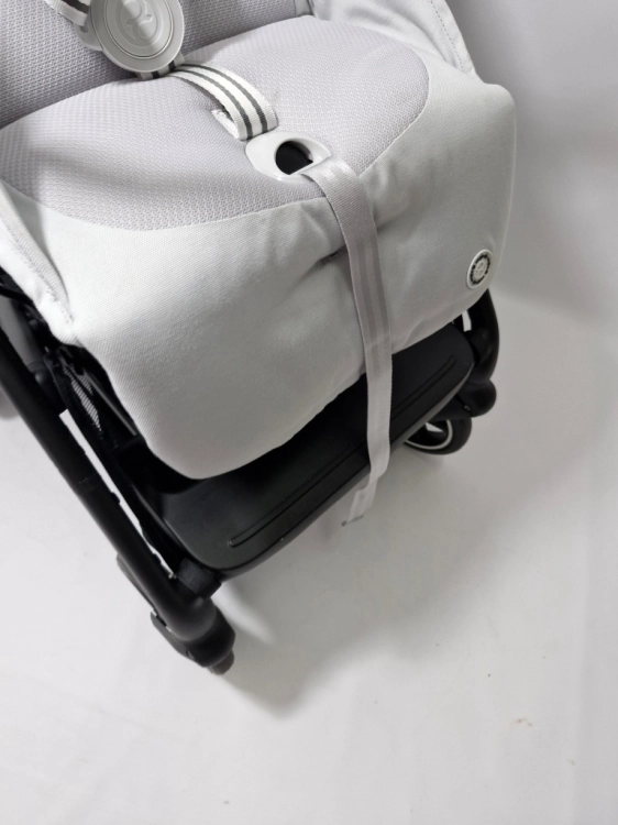 Używany Cybex Beezy 2.0 Wózek Spacerowy do 22kg Fog Grey