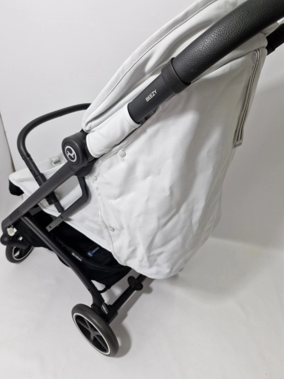 Używany Cybex Beezy 2.0 Wózek Spacerowy do 22kg Fog Grey