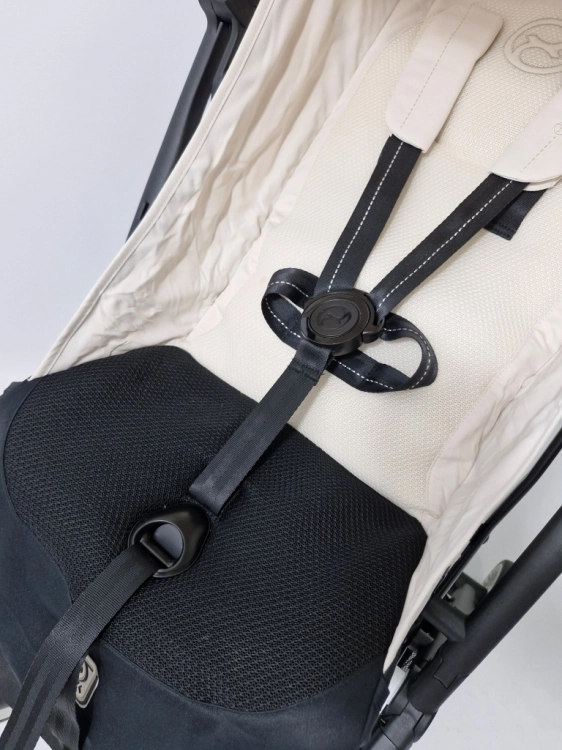 Cybex LIBELLE wózek spacerowy do 22 kg kompaktowy mały lekki używany