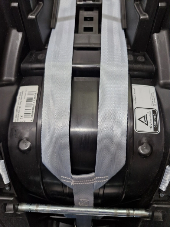 Używany Britax Romer Baby-Safe iSENSE 0-13 kg fotelik samochodowy