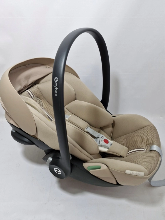 Używany CYBEX Gold fotelik samochodowy Cloud G i-Size Plus 40 - 87 cm  do 13 kg