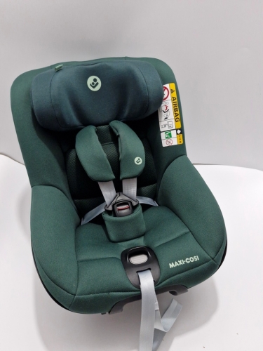 Używany Maxi-Cosi Pearl 360 i-Size fotelik samochodowy 3m-4L 61 do 105 cm