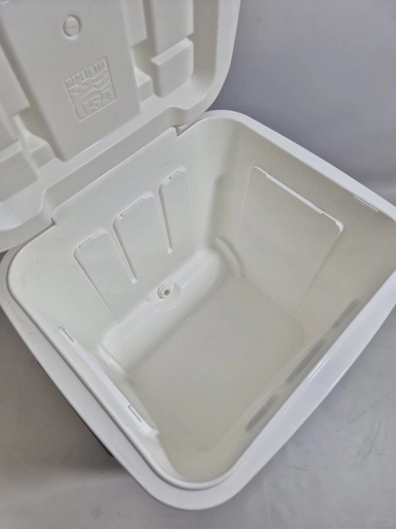 Outlet IGLOO Laguna 60 lodówka podróżna 56 l  termoopakowanie pudełko izolacyjne na kemping