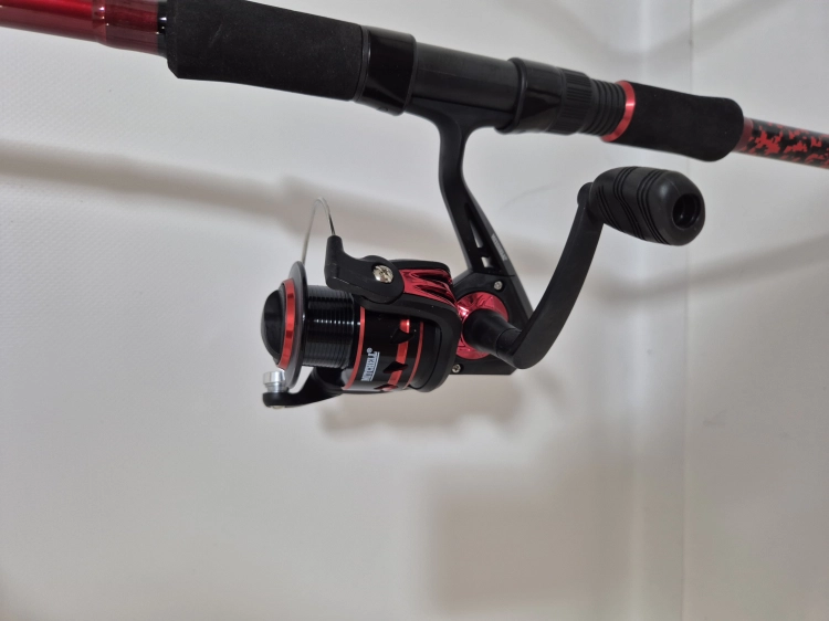 Outlet Zestaw wędka + kołowrotek Mitchell Tanager Red Spinning Combo - 2,70m 20-60g