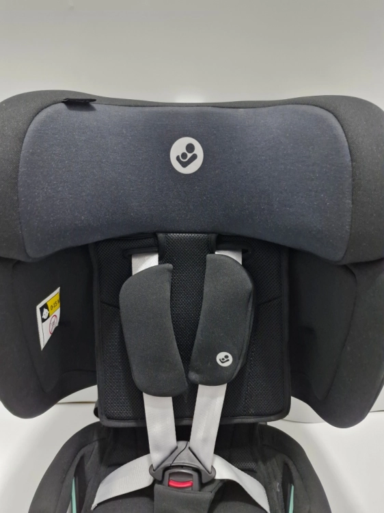 Używany Maxi Cosi Nomad XL Plus - składany fotelik samochodowy 76-150 cm
