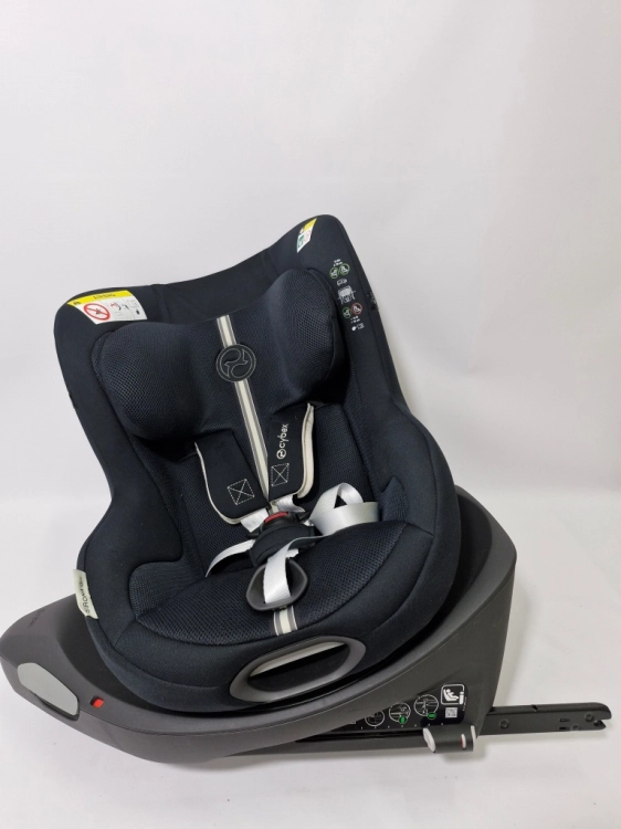 Używany CYBEX SIRONA GI I-SIZE 0-20 kg 61-105 cm obrotowy z bazą (Plus) Moon Black