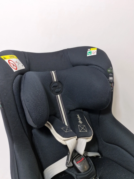 Używany CYBEX SIRONA GI I-SIZE 0-20 kg 61-105 cm obrotowy z bazą (Plus) Moon Black