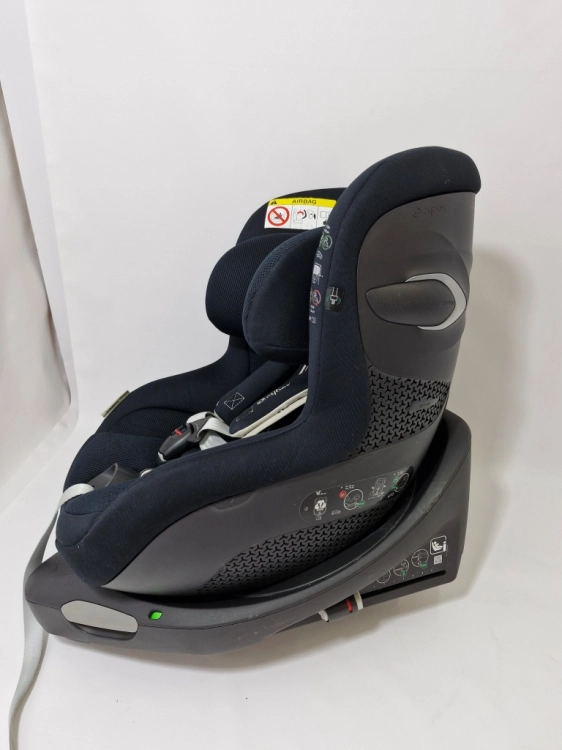 Używany CYBEX SIRONA GI I-SIZE 0-20 kg 61-105 cm obrotowy z bazą (Plus) Moon Black