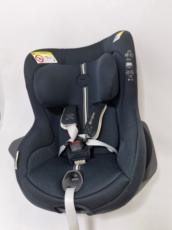 Używany CYBEX SIRONA GI I-SIZE 0-20 kg 61-105 cm obrotowy z bazą (Plus) Moon Black