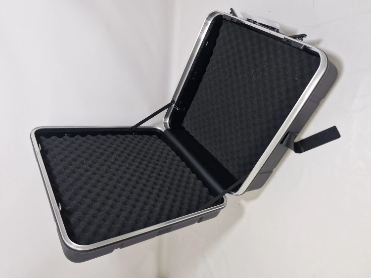 Walizka na rower B&W International Etui składane - czarne BW Outdoor Cases