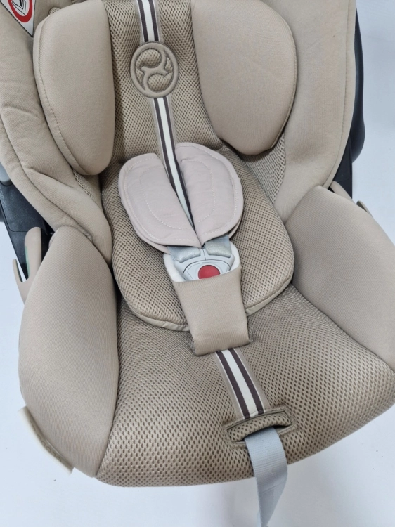 Używany CYBEX Gold fotelik samochodowy Cloud G i-Size Plus 40 - 87 cm  do 13 kg