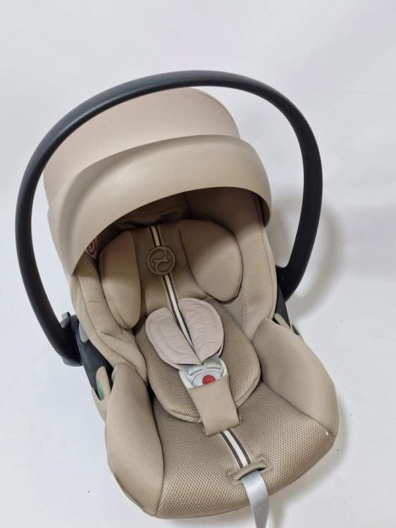 Używany CYBEX Gold fotelik samochodowy Cloud G i-Size Plus 40 - 87 cm  do 13 kg