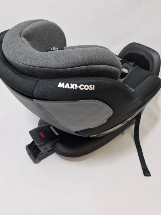 Używany Maxi Cosi Mica fotelik samochodowu 0 - 18 kg