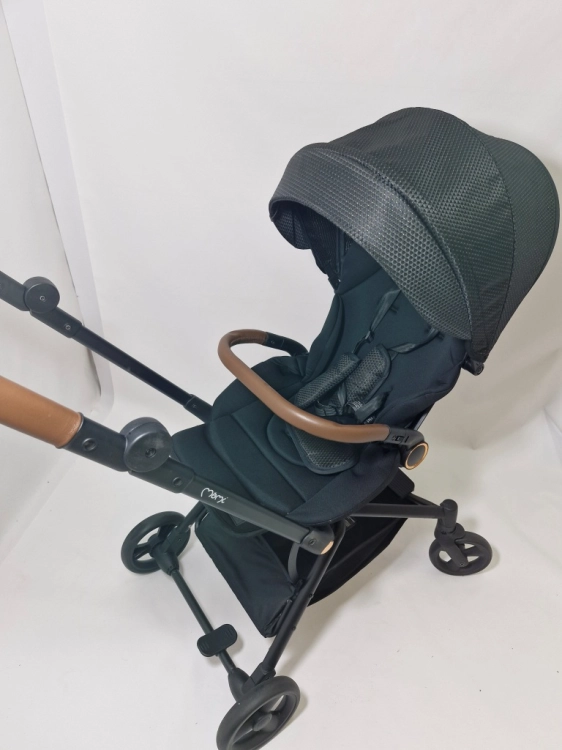 Używany MoMi Wózek dziecięcy ADELLE od 6 miesiąca (do 22 kg), składany wózek spacerowy z siedziskiem 360°