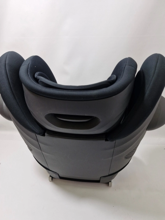 Używany CYBEX Solution G2 plus fotelik samochodowy isofix 100–150 cm do 50 kg