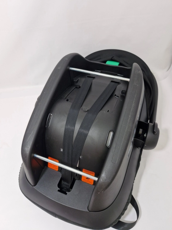 OUTLET LIONELO ASTRID i-Size Dziecięcy Fotelik Samochodowy 40-87 cm 0-13 kg