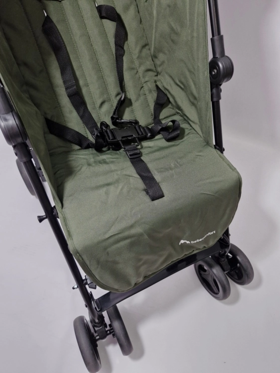 Używany Bebeconfort Rainbow wózek spacerowy typ parasolka do 22 kg