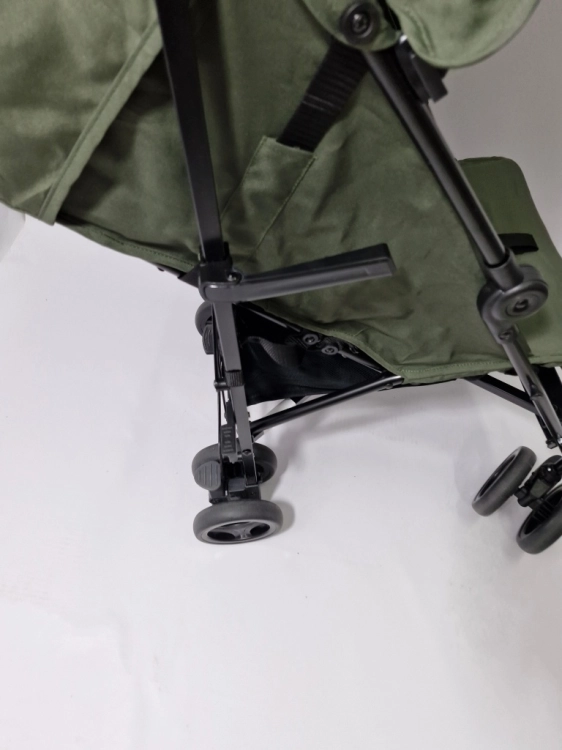 Używany Bebeconfort Rainbow wózek spacerowy typ parasolka do 22 kg