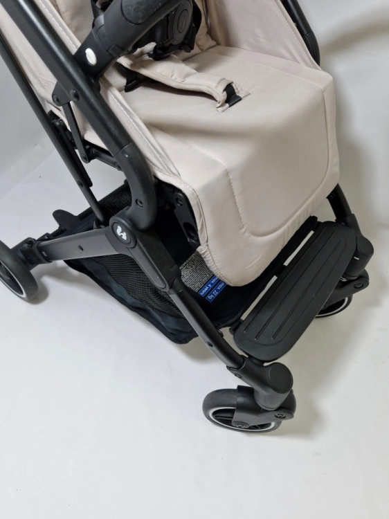 Używany hauck wózek spacerowy Travel N Care dla dzieci ładowność do 25 kg lekka kompaktowa używany