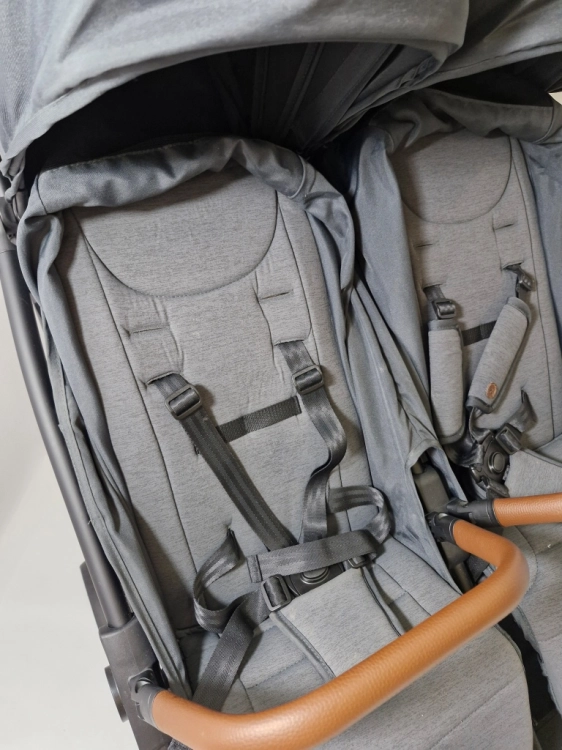 Używany Bebeconfort Mane, Twin Podwójny Wózek, spacerowy bliźniaczy  0+do 22 kg